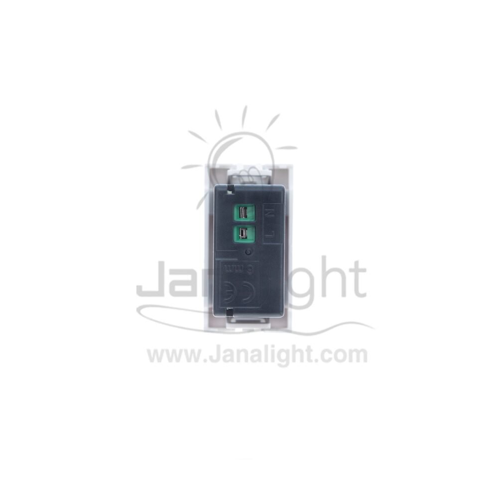مدخل USB ليجراند ديفينيو ابيض legrand Divino USB socket